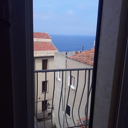 L'Antico Faro Bed & Breakfast Castelsardo Ngoại thất bức ảnh