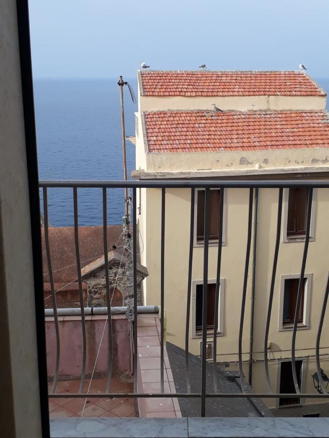 L'Antico Faro Bed & Breakfast Castelsardo Ngoại thất bức ảnh